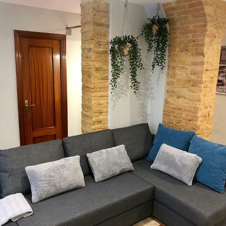 Apartamento San Blas-Antiguo Mercado Central Zaragoza Buitenkant foto