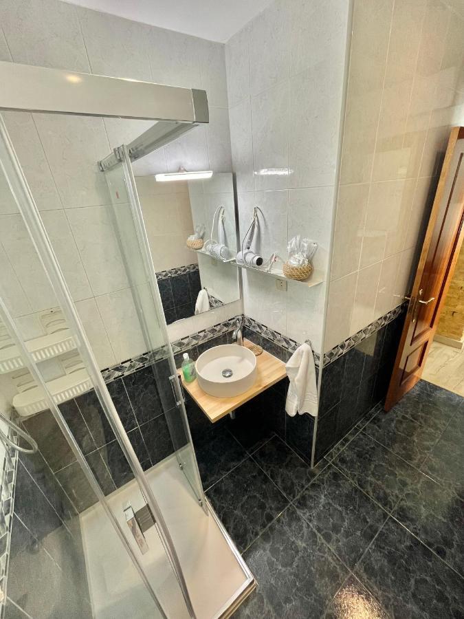 Apartamento San Blas-Antiguo Mercado Central Zaragoza Buitenkant foto