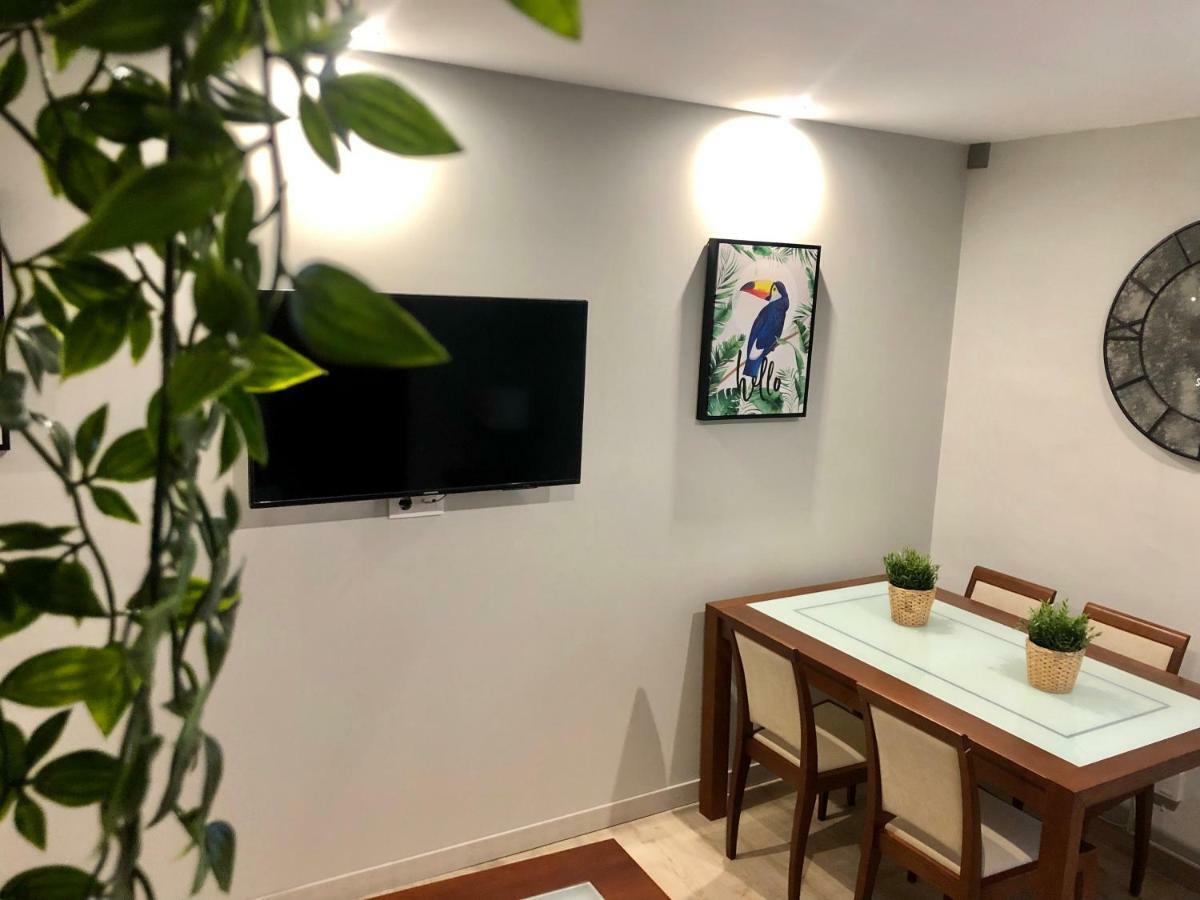 Apartamento San Blas-Antiguo Mercado Central Zaragoza Buitenkant foto
