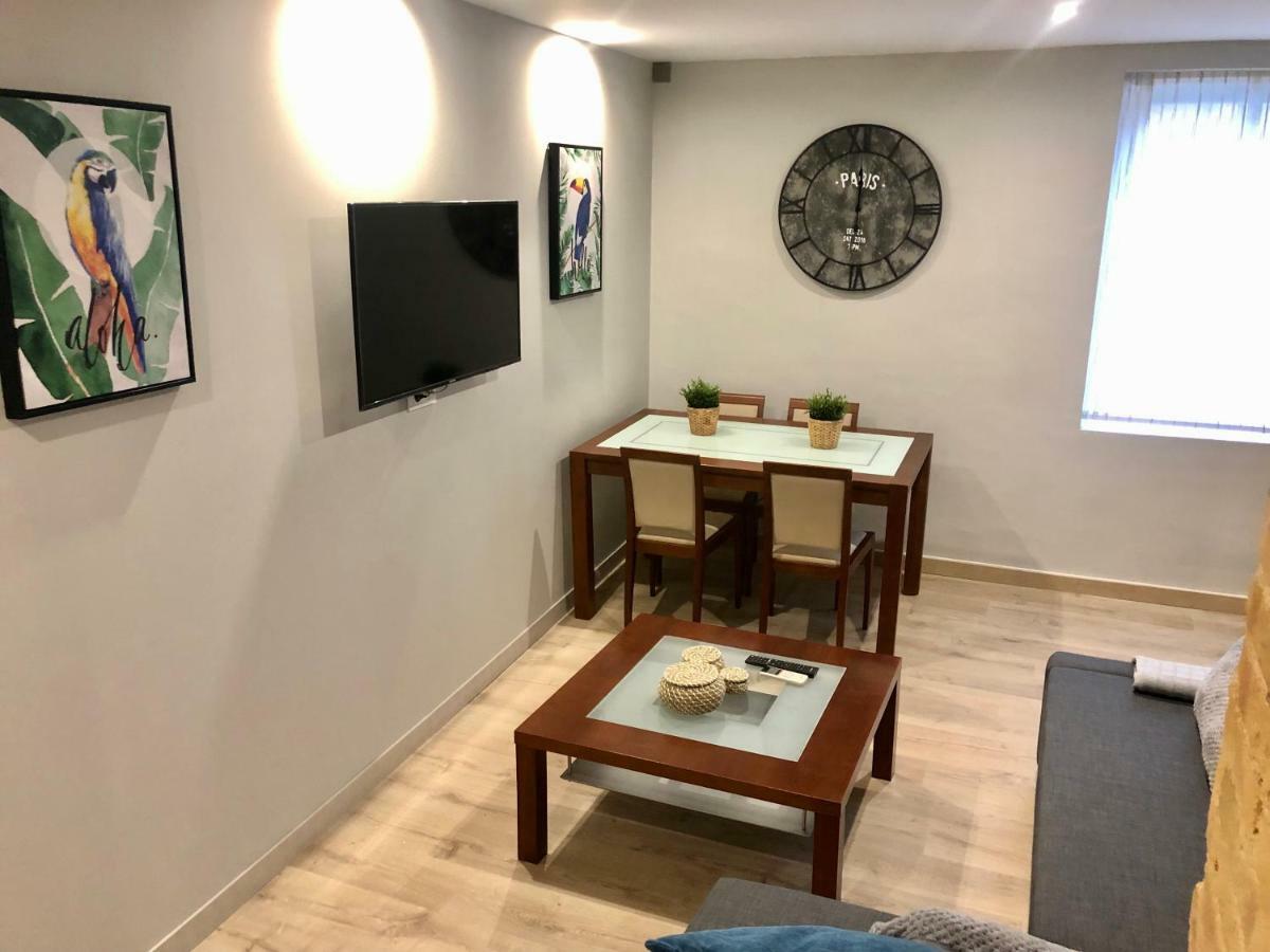 Apartamento San Blas-Antiguo Mercado Central Zaragoza Buitenkant foto