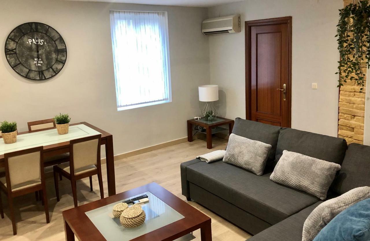 Apartamento San Blas-Antiguo Mercado Central Zaragoza Buitenkant foto