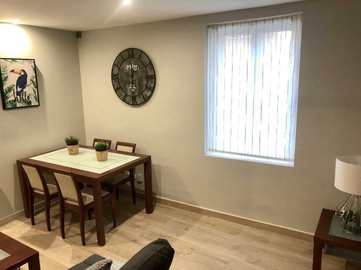 Apartamento San Blas-Antiguo Mercado Central Zaragoza Buitenkant foto
