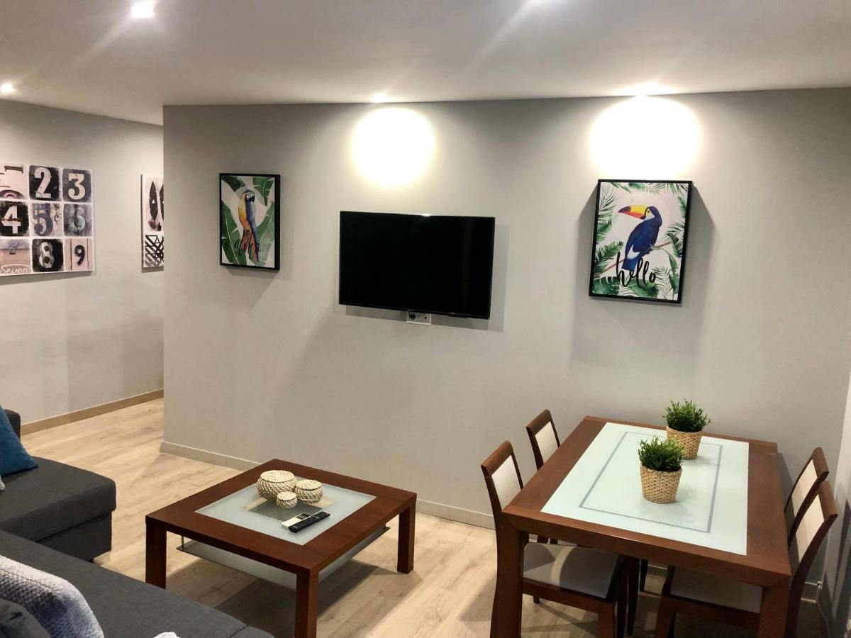 Apartamento San Blas-Antiguo Mercado Central Zaragoza Buitenkant foto