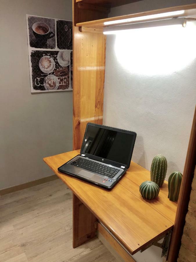 Apartamento San Blas-Antiguo Mercado Central Zaragoza Buitenkant foto